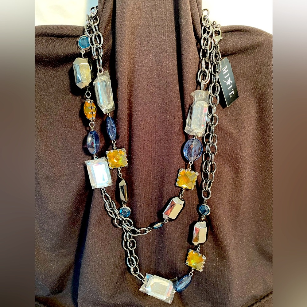 Statement Necklace by Mixit NWT